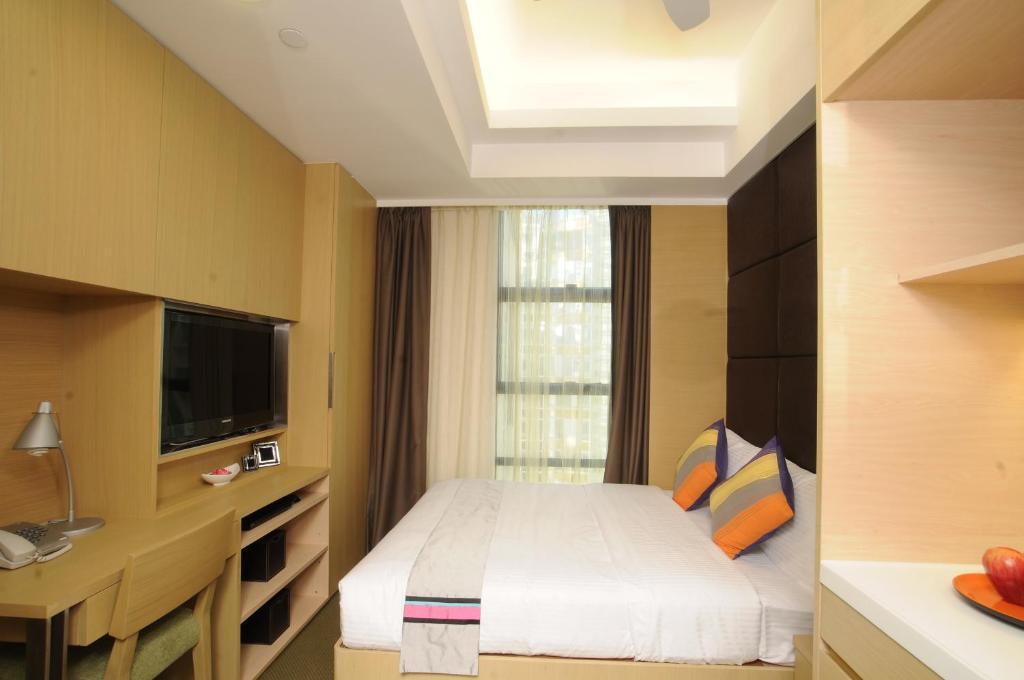 Causeway Corner Hong Kong Room photo
