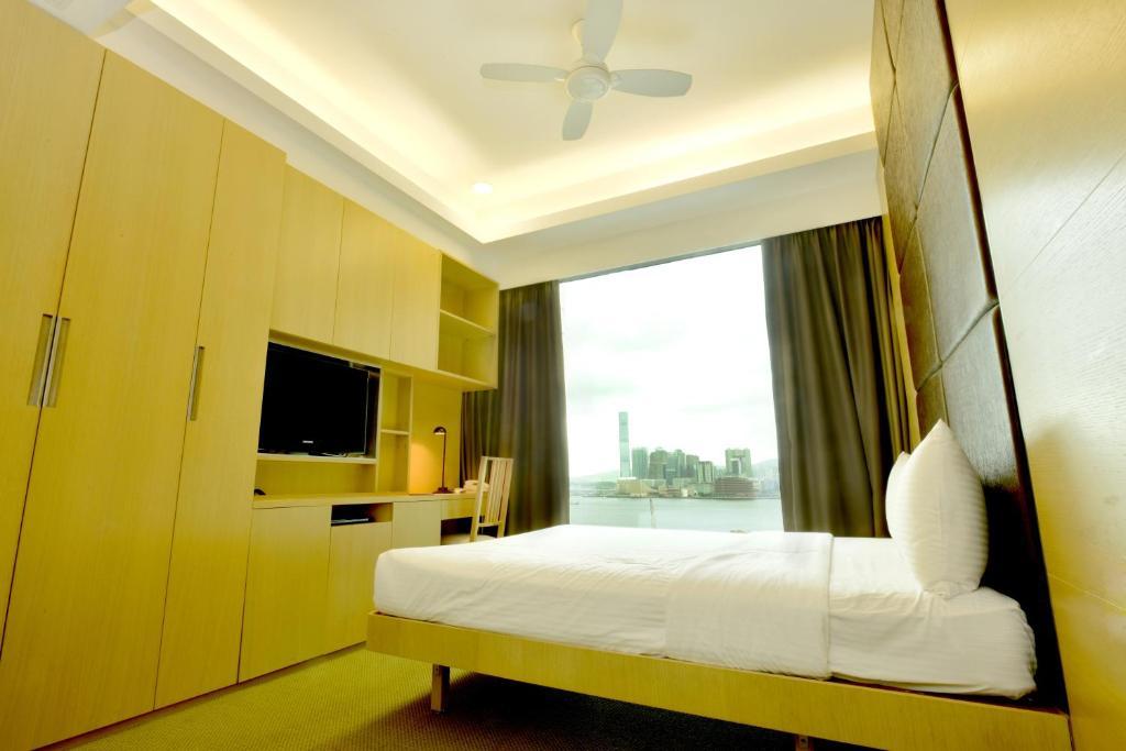 Causeway Corner Hong Kong Room photo